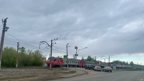 В поселке Зубчаниновка с 19 по 21 мая закроют железнодорожный переезд