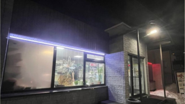 В Самаре полицейские и общественники нагрянули в магазин, торговавший алкоголем после 23:00