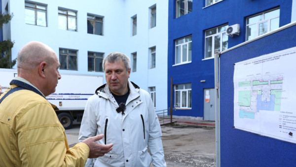 В посёлке Мехзавод благоустроят пространство у ремонтируемой поликлиники