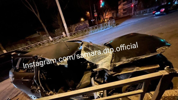 Перегородил дорогу: в Промышленном районе Самары произошло ДТП с фурой