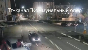 Жесткое ДТП в Самаре 25 апреля: машина сбила курьера на пешеходной зоне