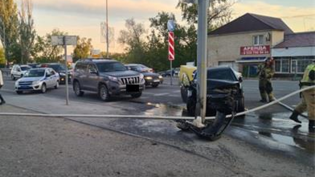 В Самаре из-за водителя, не уступившего дорогу, пострадала женщина –  Новости Самары и Самарской области – ГТРК Самара