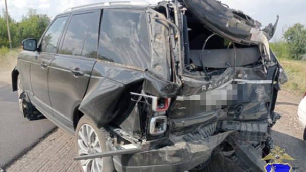 ДТП с тремя машинами под Самарой: столкнулись грузовик и две легковых машины