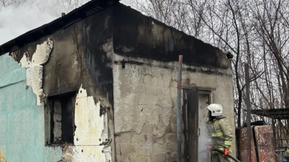 Мужчина погиб при пожаре в п. Дубовый Умет под Самарой 9 апреля