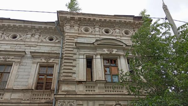 В Самаре крышу дома Гордеева хотят отремонтировать