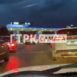 В Самаре резко возросли очереди за бензином на АЗС