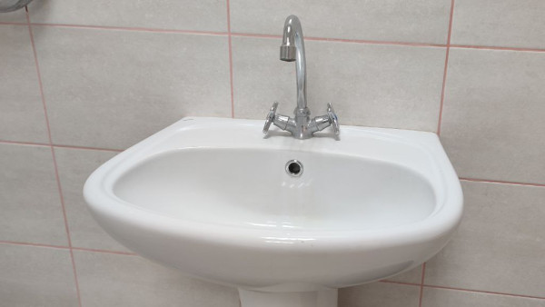 Жители Куйбышевского района Самары возмущены тем, что вновь остались без воды