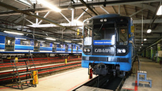 Три вагона метро в Самаре капитально отремонтировали