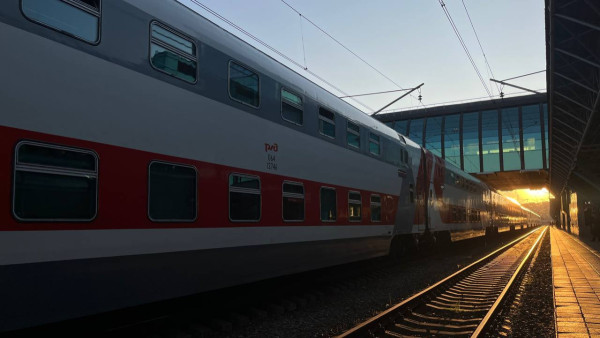 Самарцам разъяснилии, чем они могут бесплатно пользоваться в поездах дальнего следования