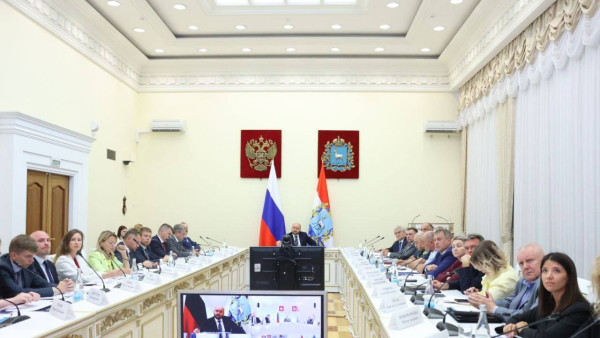 Губернатор Федорищев оценил подготовку образовательных учреждений региона к новому учебному году