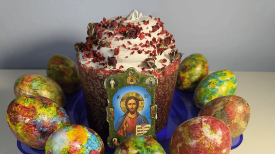 Священник рассказал самарцам, можно ли выкидывать крошки от кулича и скорлупу