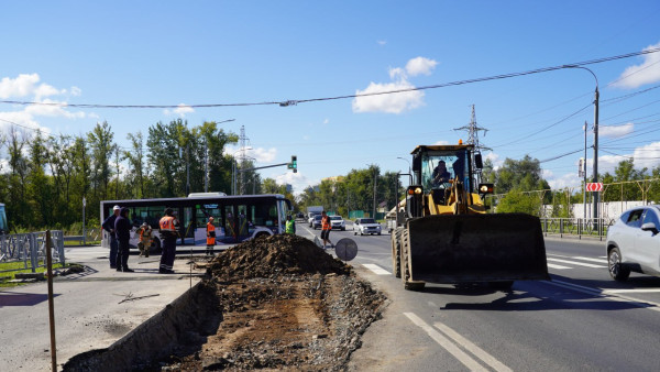 В самарском микрорайоне Волгарь началось строительство новой дорожной полосы