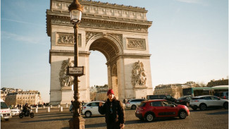 Студент-отличник из Самары добился успеха в индустрии моды Кыргызстана