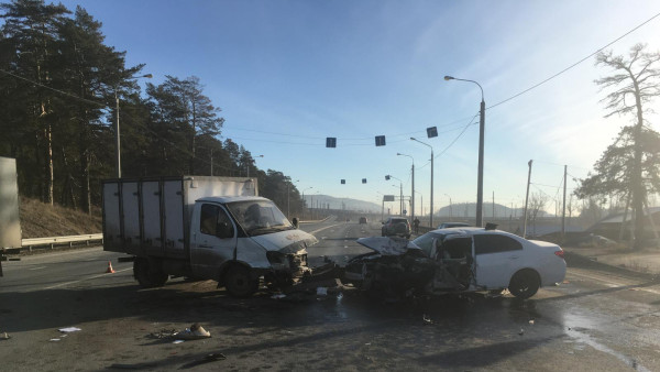 В Самарской области при объезде препятствия по встречке, пострадала женщина