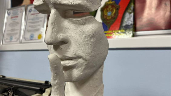 Самарцам рассказали, чем может быть опасна уборка квартиры в вечернее время