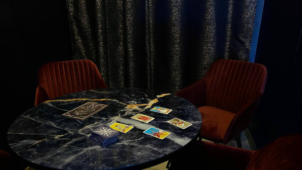 В Самарской области гадалка из мессенджера обманула клиентку на 594 тысячи рублей