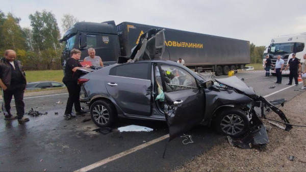 Новые кадры и причина ДТП с тремя погибшими на М-5 под Самарой
