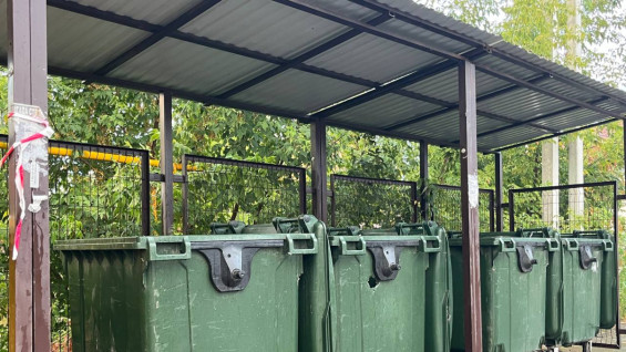 В Самаре появились зеленые мусорные контейнеры для сбора текстиля 