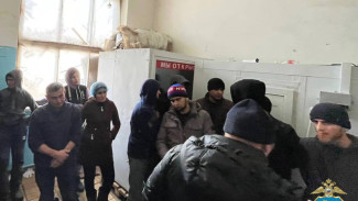 В Самарской области оперативники выявили 22 нелегальных мигранта