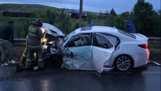 Оба водителя гопитализованы: в Самарской области произошло серьезное ДТП