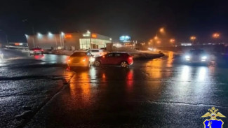 В Самаре в столкновении  Mercedes-Benz и Hyundai пострадала 10-летняя девочка