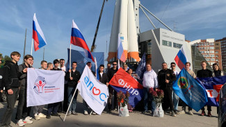 Преодолеют более 1500 км: из Самары на Байконур стартовал масштабный автопробег