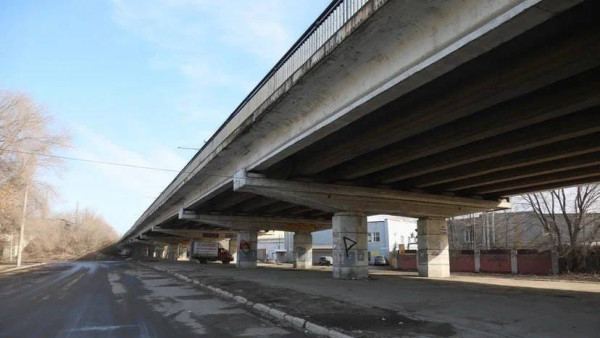 В Самаре полностью закроют путепровод на улице Земеца и запустят дополнительный автобус