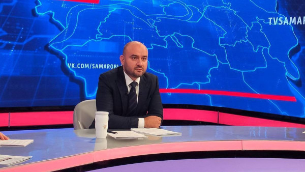 Поздравление губернатора Самарской области В.А.Федорищева с Днем Военно-Морского Флота России