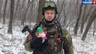 2026: Поздравление с Новым Годом заместителя командира 506-го мотострелкового полка по военно-политической работе, Гвардии подполковника Дмитрия Холина