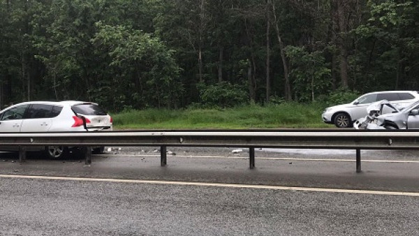 24-летний водитель «Mitsubishi Lancer» устроил массовое ДТП в Самаре 