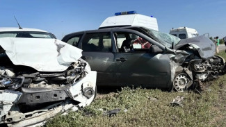 В Самарской области в лобовом столкновении 3 июля пострадали три человека 