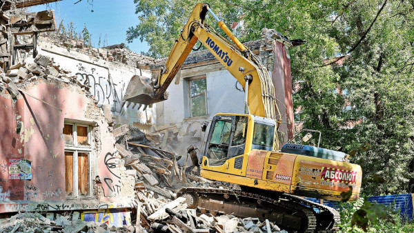 В Самаре снесут опасные "заброшки"