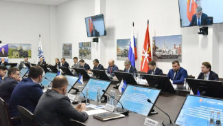 Вячеслав Федорищев провел в Туле совместное заседание комиссии Госсовета и и Экспертного совета по развитию мер поддержки предприятий ОПК Комитета Госдумы по промышленности и торговле на тему развития организаций ОПК  
