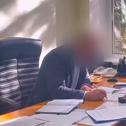 Под Самарой двух сотрудников администрации обвиняют в получении взятки