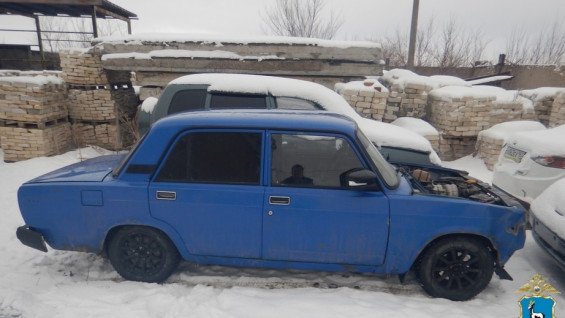 Под Самарой подростки угнали автомобиль и отправились кататься