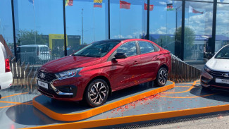На ПМЭФ-2024 представили LADA Iskra