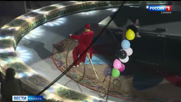 «Тропик-шоу» в Самаре: цирковое волшебство, животные с других континентов и редкий бегемот на арене