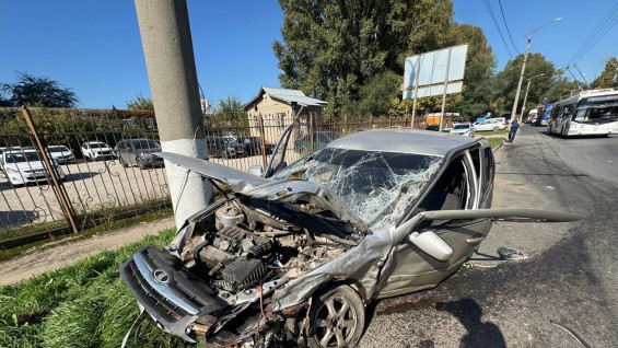 Полиция рассказала, кто погиб в ДТП с Lada Granta и Toyota под Самарой