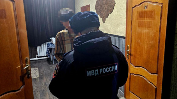 Самарец хотел заработать на хранении и рекламе наркотиков