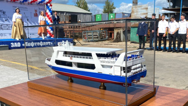 На самарской верфи заложили новое пассажирское судно «МПКС-L»