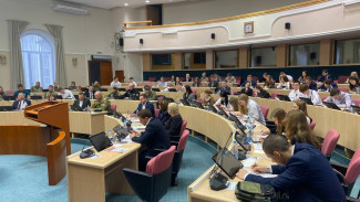 Самарская Губернская Дума стала площадкой для «Диктанта Победы»