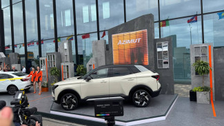 НА ПМЭФ состоялась презентация нового кроссовера LADA Азимут