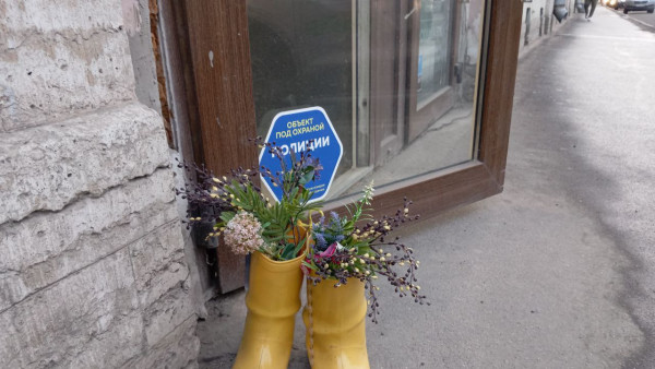 Летняя загадка: почему в шлёпках мёрзнут пальцы ног