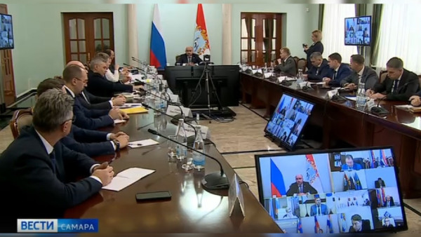 В Правительстве Самарской области обсудили проект областного бюджета на 2026-й год 