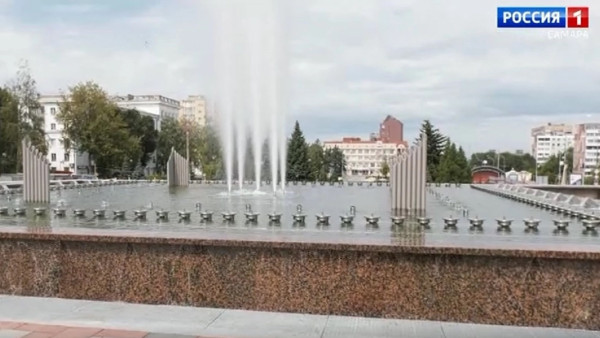 В Самаре после реконструкции состоялся запуск легендарного фонтана на Осипенко