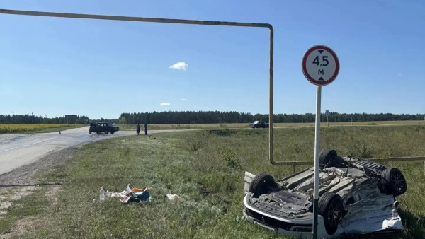 Стали известны подробности ДТП под Сызранью, в котором погиб 78-летний водитель и пострадал ребёнок
