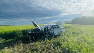 Самарские спасатели рассказали о состоянии пострадавших в ДТП с грузовиком