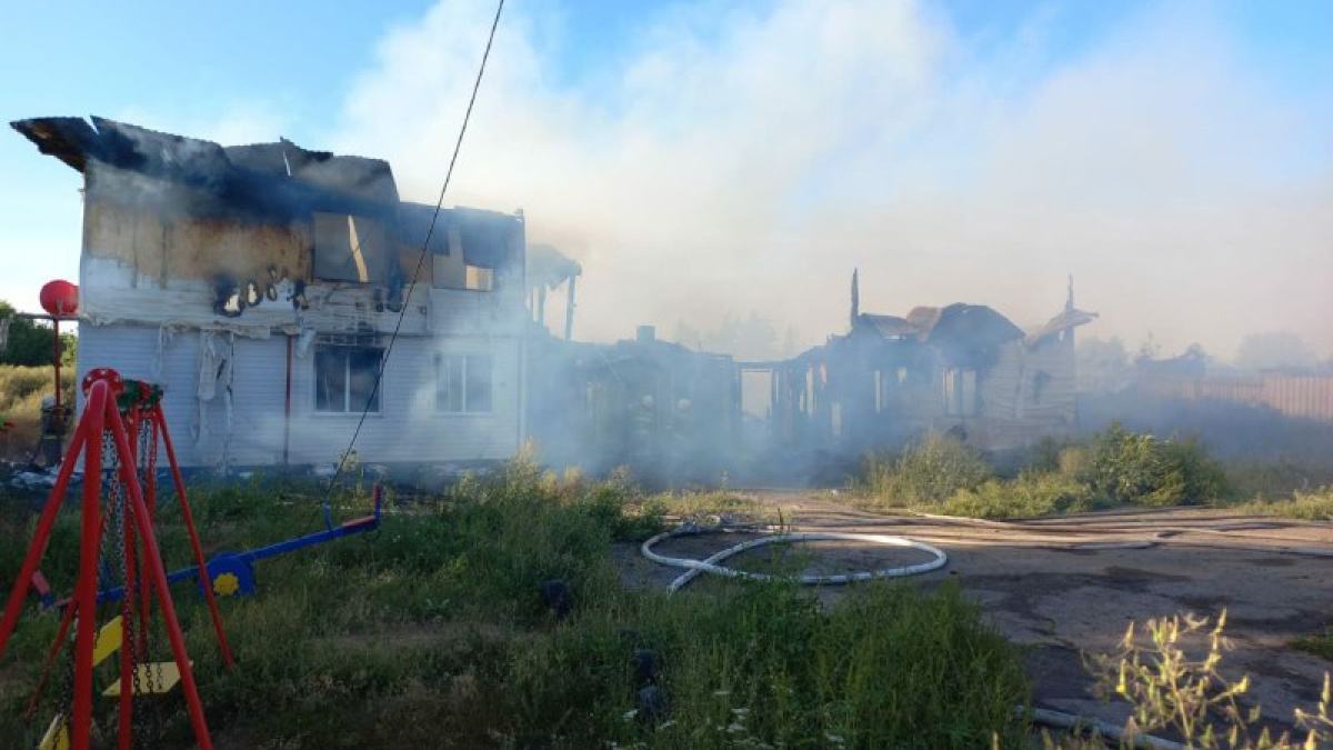 В Самарской области сгорел многоквартирный дом – Новости Самары и Самарской  области – ГТРК Самара