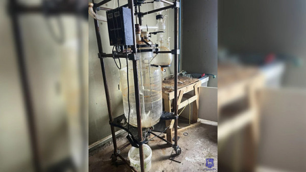 Под Самарой накрыли нарколабораторию: изъято 29 кг мефедрона и 400 кг прекурсоров