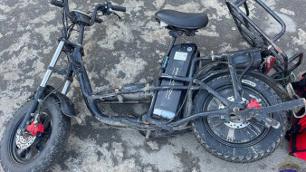 В Самаре в ДТП с Ford Focus пострадал курьер на электровелосипеде